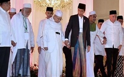 Kenapa Jokowi Gandeng Kiai Ma’ruf? Ini Keuntungannya