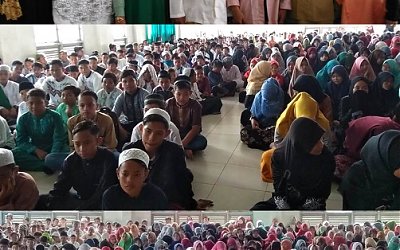 Ratusan Siswa SMPN 4 Hadiri Peringatan Maulid Nabi SAW