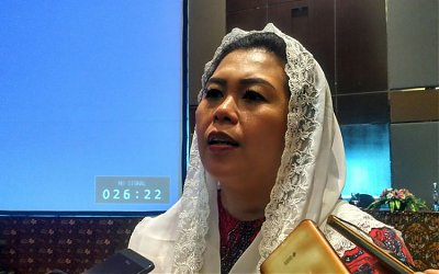 Forum Perdamaian Paris, Yenny Wahid Bicara Peran Perempuan