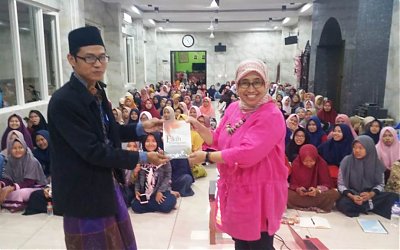 Diskusi Buku Fikih Kebangsaan, Ratusan Santri Pondok An-Nuriyah Antusias