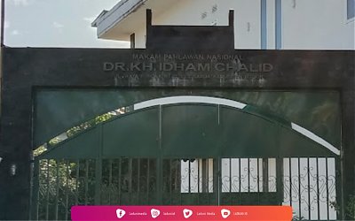 Ziarah di Makam KH. Idham Chalid, Ketua PBNU Tiga Zaman