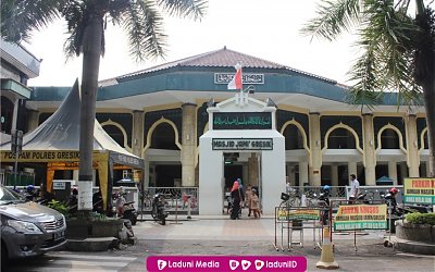 Ziarah di Makam Habib Abubakar Bin Muhammad Umar Assegaf Gresik, Wali Quthb Al-Ghaust