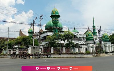 Ziarah di Makam KH. Ma'shum Lasem, Ulama Besar yang melahirkan Ribuan Kyai