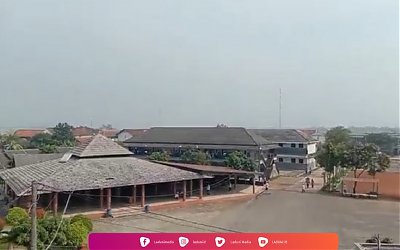 Ziarah di Makam KH. Ahmad Bushaeri, Pendiri Pesantren Tarbiyatul Wildan Nihayatul Amal Rawamerta Karawang