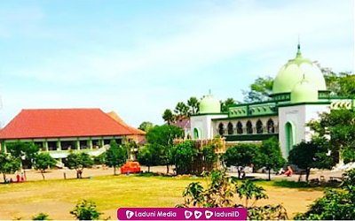 Ziarah di Makam KH. Maftuh Said Kab. Malang, Sang Asadul Qur’an