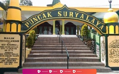 Ziarah di Makam Abah Anom, Waliyullah dari Tanah Sunda