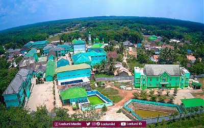 Ziarah di Makam KH. Muhammad Mudarris SM, Muasis Pesantren Sabilul Hasanah Banyuasin