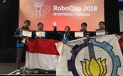 Tim Robot ITS Surabaya Sabet 4 Penghargaan Robocup 2018 di Canada
