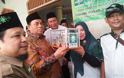Sekda Provinsi DKI Jakarta Opening Launching Program Bank Sampah LPBI NU