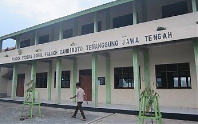 SMK Darul Falach Candiroto Temanggung
