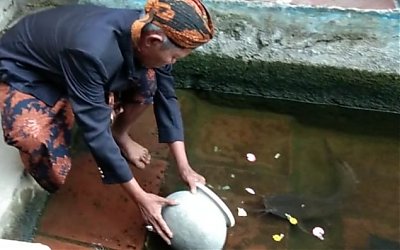 Keris Pusaka Keraton Sumenep Bakal Dijamas Tujuh Mata Air Berbeda