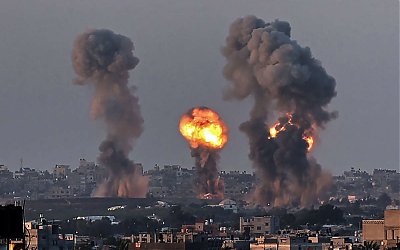 Noam Chomsky: Tanpa Bantuan AS, Israel Tidak Akan Membunuh Warga Palestina Secara Massal