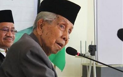 Karomah Sang Kiyai: Sepenggal Kenangan Bersama AG. Dr. KH. Sanusi Baco, Lc (bagian 2)