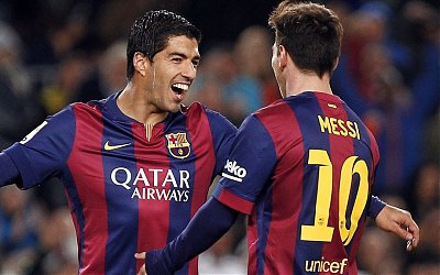 Prahara Suarez, Masihkah Dipertahankan di Barcelona? #2