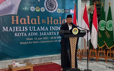 Gelar Halal bi Halal, Ketua Umum MUI Jakpus Ingatkan Pentingnya Peran Ulama di Tengah Umat
