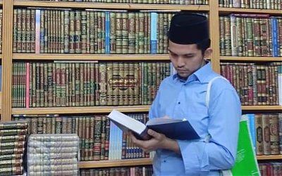 Imam Al-Bukhari dan Kejeniusannya Menyusun Kitab