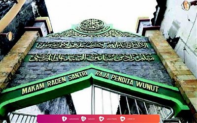 Ziarah di Makam Raden Santri, Pendakwah Islam dari Gresik