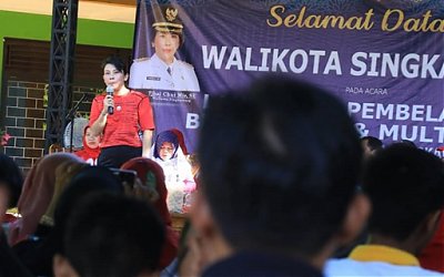 Wali Kota SIngkawang Luncurkan Media Pembelajaran Berbasis IT