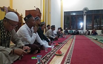 Warga Gonis Tekam Antusias Peringati Maulid Nabi Saw