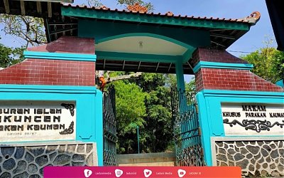 Ziarah di Makam KH. Subkhi Parakan, Jenderal Bambu Runcing