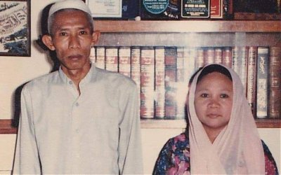 Masuk Jajaran Mustasyar PBNU, Ini Biografi Singkat Nyai Hj. Nafisah Sahal Mahfudz