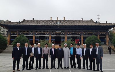 Pengalaman Shalat Jumat di Masjid Dong Guan Xining Tiongkok