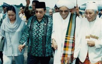 Gus Dur dan Guru Sekumpul Dua Wali dalam Satu Zaman