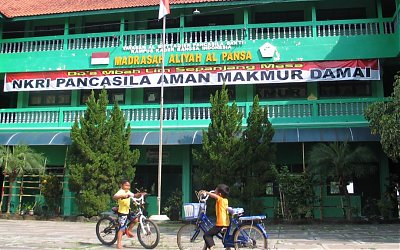 Pujian Shalat Khas Ponpes Al-Muttaqien Pancasila Sakti (ALPANSA) Bagian 2