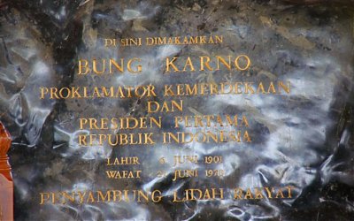 Ini Alasan Kenapa Makam Bung Karno Tak Pernah Sepi Peziarah