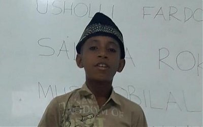 Upaya Menghasilkan Ustadz Asli Papua:
