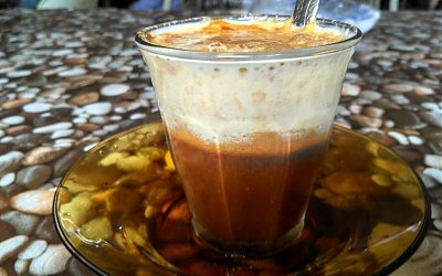 Nikmatnya Secangkir Kopi BMW Cek Pen Lamkawe