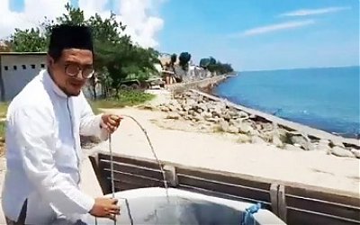 Subhanallah, Sumur Buatan Mbah Moen di Dekat Laut Ini Ternyata Airnya Tawar