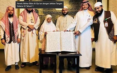 Nenek Ini Dedikasikan Usianya untuk Membuat Al-Qur’an dengan Jahitan Tangan