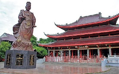 Memeriksa Twet MS Kaban: Cheng Ho Jajah Nusantara?