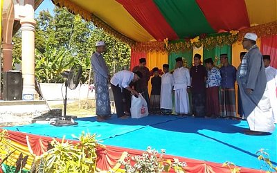 Santunan Anak Yatim Mewarnai Peringatan Maulid Dayah Teungku Chiek di Rheung-Rheung