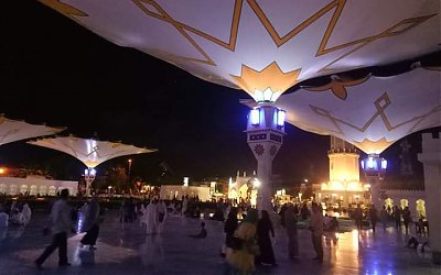 Mengetuk Pintu Ilahi di Bulan Ramadhan