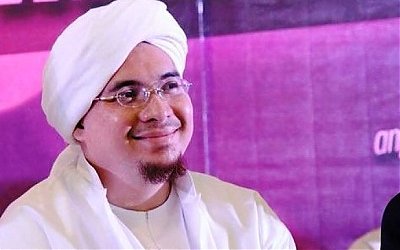 Ungkapan Habib Jindan tentang Kakeknya yang Berguru pada Mbah Hasyim Asy’ari
