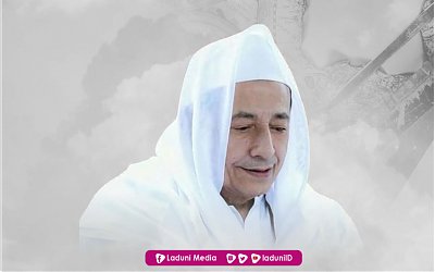 Biography of Maulana Habib Luthfi bin Yahya Pekalongan