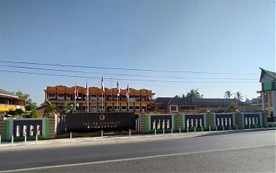 Institut Agama Islam Al-Khairat (IAI) Pamekasan