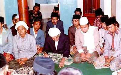 Belajar Dari Kesabaran Mbah Arwani