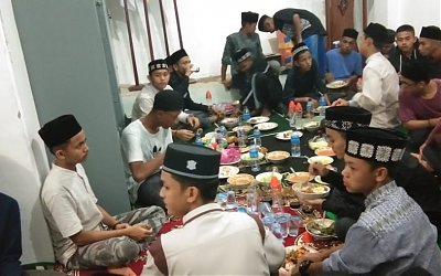 Meriahnya Perayaan Maulid di Dayah Jami’ah Al-Aziziyah (DJA) Batee Iliek