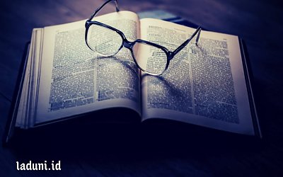 Kecerdasan, Ilmu dan Akhlak. Apa hubungannya?