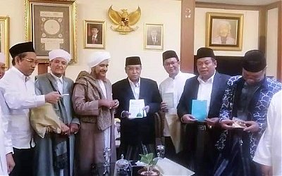 Pesan Habib Umar Supaya Santri di Yaman Bisa Aktif di NU