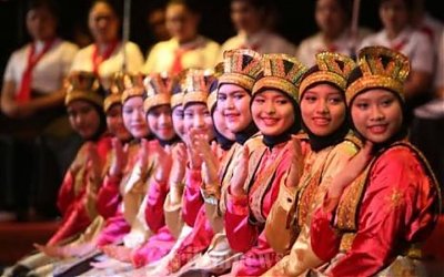 Meretas Makna Budaya Dalam Keseharian