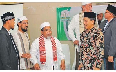 Ulama Dayah Kritisi RUU Pesantren