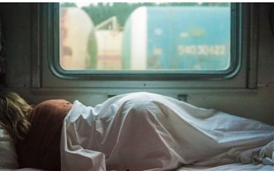 Awas, Ini Kebiasaan Tidur Bisa Merusak Kulit