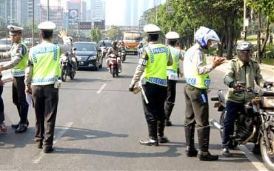 Deretan Kendaraan yang Wajib Anda Prioritaskan di Jalan Raya