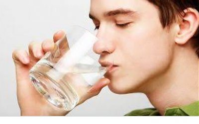 8 Hal yang Terjadi Pada Tubuh Ketika Kita Kurang Minum