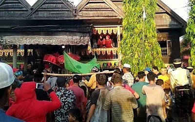 Budaya Mappalili dan Tradisi Accera Kalompoang di Makassar