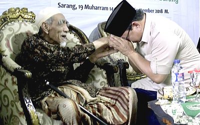 Prabowo Ingat Pesan Mbah Moen: 'Harus Selalu Bela Rakyat Kecil'